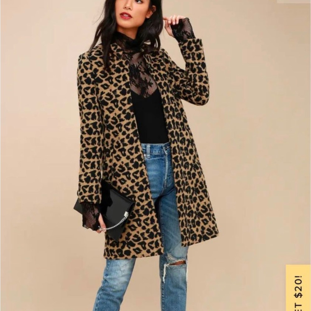 Lulu’s leopard print jacket